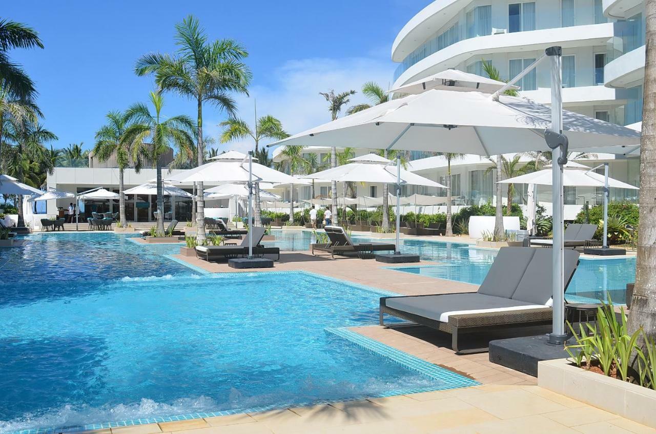Aqua Boracay Hotel Balabag  Exterior photo The pool at the Sheraton Resort
