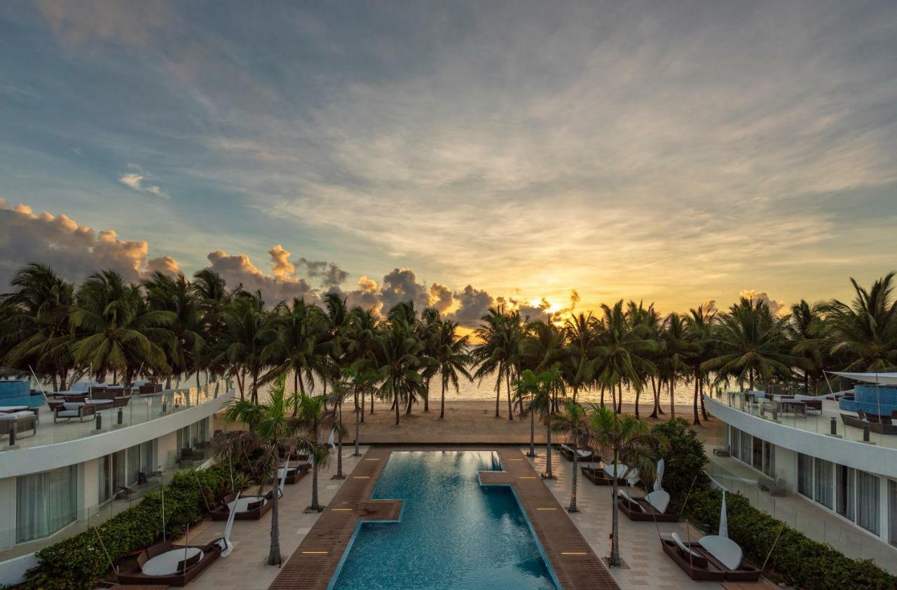 Aqua Boracay Hotel Balabag  Exterior photo Sunset at the hotel